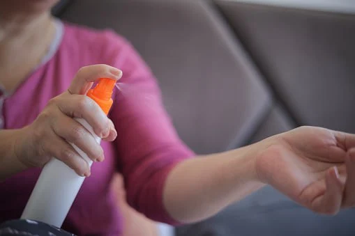 How to Make Fabric Deodorizer Spray